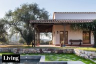 Sobre la base de una antigua estancia jesuiítica. “Nuestro desafío fue remodelar los espacios de Finca de Osma sin apagar sus voces ancestrales”
