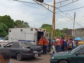 Accidente en la Av. Guasima «por culpa de los semáforos locos» (+fotos)