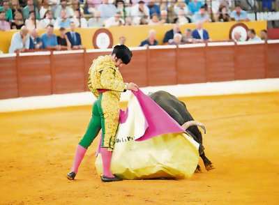 Morante, rotundo en un ciclo de ensueño