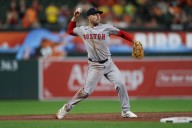 Alex Bregman Opting Out of Red Sox Deal Labeled 'Risky' by Baseball Insider