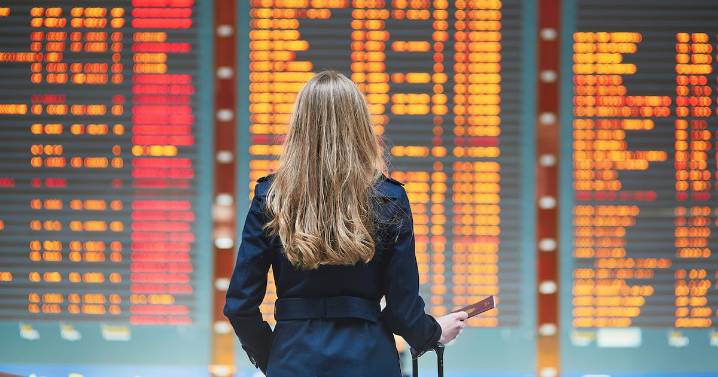 Caos en el AICM: ¿Qué aerolíneas tienen vuelos cancelados o retrasados y qué opciones dan a pasajeros?