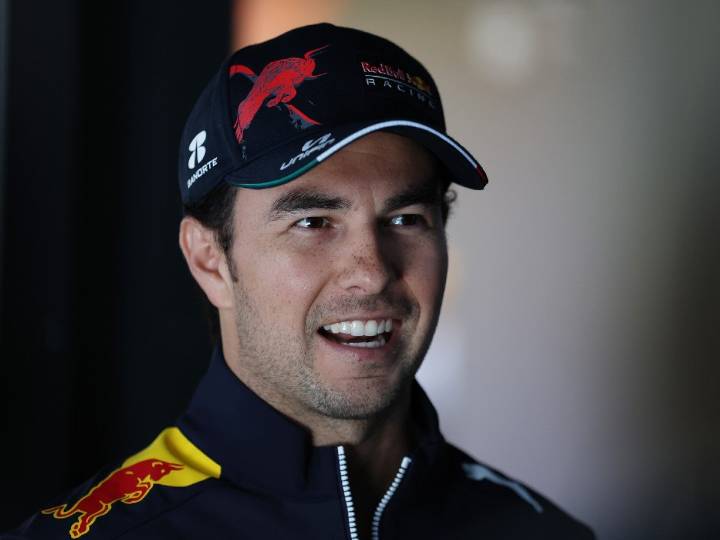 Checo Pérez califica su acuerdo con Cadillac como "una enorme responsabilidad"