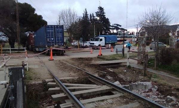 Descarriló un tren de carga frente a la estación de Sierra de la Ventana