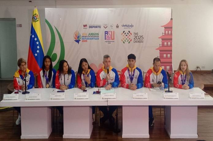Ministro Cardillo felicita actuación criolla en los Panamericanos