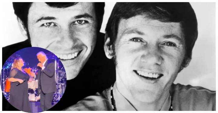 Original Righteous Brothers Member Stuns Fans Singing ‘Dirty Dancing’ Song With His Daughter At 84