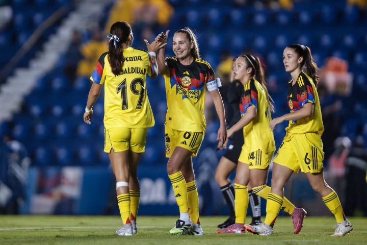 América golea a Santos Laguna y sigue invicto en la Liga Mx Femenil
