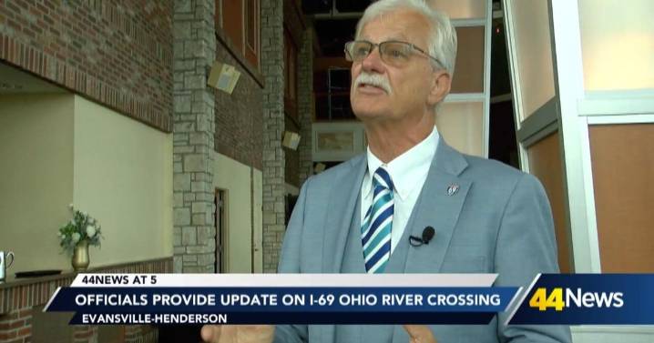 Transportation Officials from Indiana and Kentucky discuss progress on I
