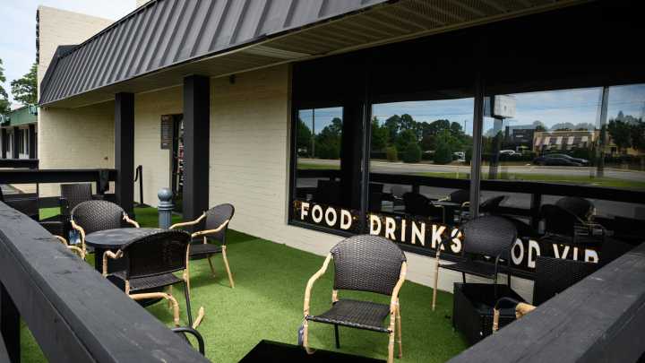 New restaurant and lounge opens on Ramsey Street in Fayetteville