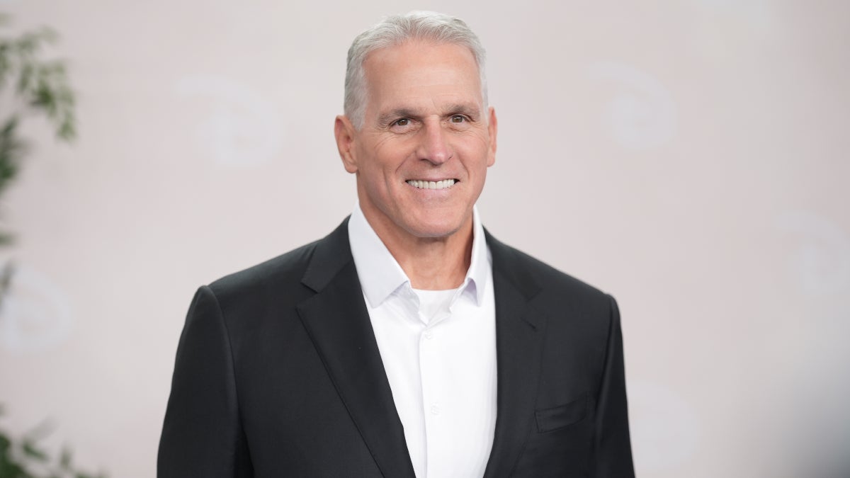 ‘Golden Bachelor’ Star Mel Owens Says He ‘Deserved’ Backlash Over Ageist Comments