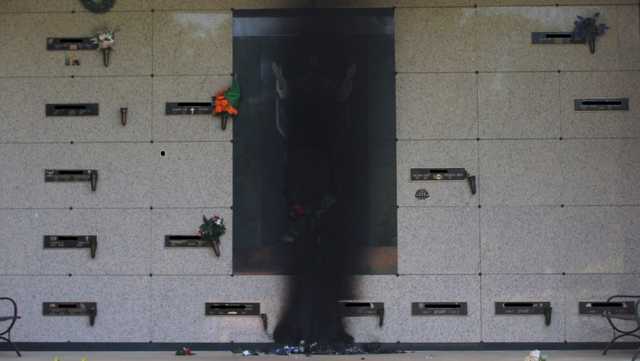 Fire intentionally set at mausoleum in Greenville County