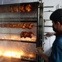 'Like hell': Indoor heat overwhelms Saudi Arabia's cooks, bakers