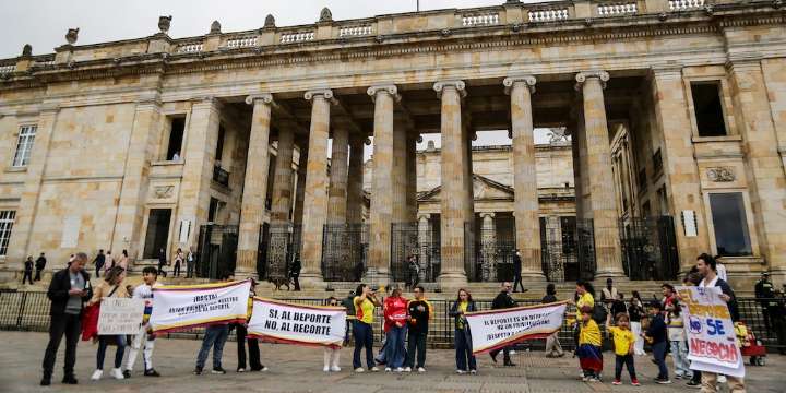Comite Olímpico Colombiano se sumó a protestas por decisión de Petro de reducir el presupuesto: se anunció nueva movilización
