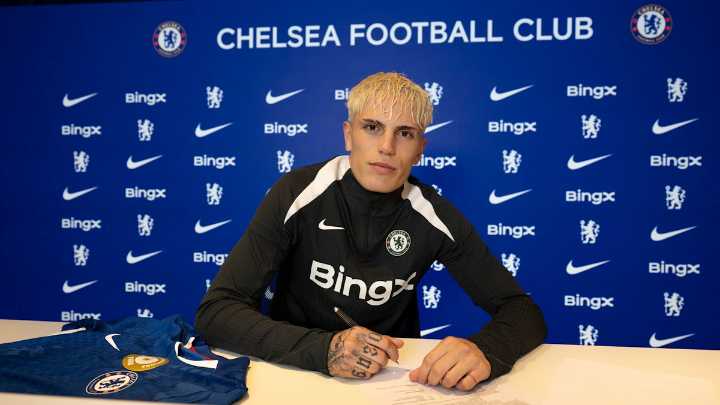 Chelsea oficializó la llegada de Alejandro Garnacho: "Es el mejor equipo del mundo"