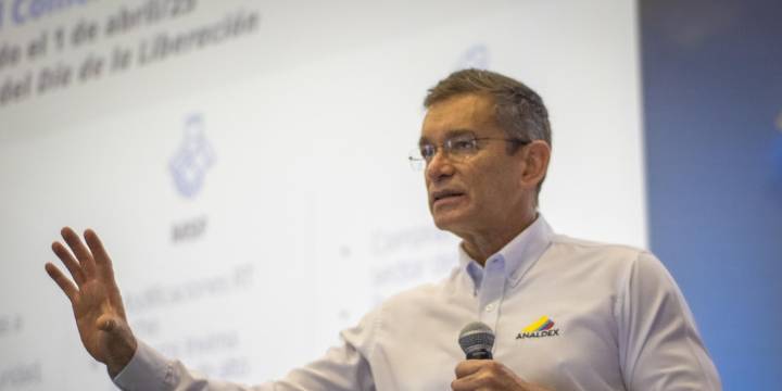 Exportaciones en crisis: Colombia no logra levantar cabeza sin petróleo ni carbón, así lo advirtió Analdex