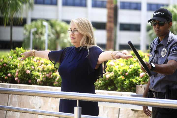La exgobernadora de Puerto Rico Wanda Vázquez se declara culpable en el Tribunal Federal