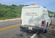 Hallan dos cuerpos en descomposición dentro de una camioneta en Chumpón