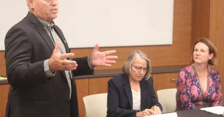 ‘We need to move forward’ under federal Medicaid funding cuts, rural Iowa hospital leader says