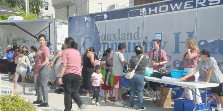 Siouxland Community Health Center showcases healthy living during ‘Rock the Center’ event