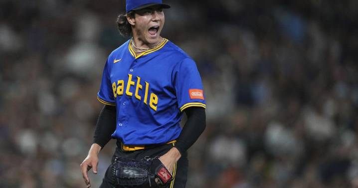 Mariners back Woo's gem with homers by Suárez, Naylor and Polanco in 3