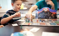 "La infancia no se juega en pantallas: Un llamado a habitar el cuerpo, el tiempo y el vínculo"