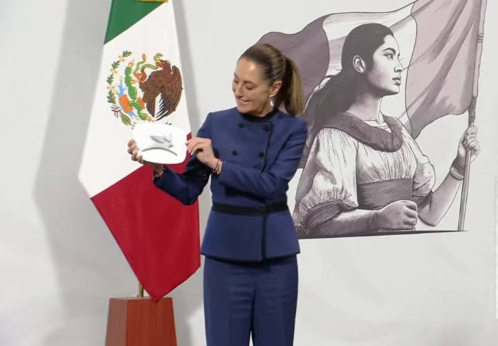 Develan sello de Olinia; en septiembre los diseños de vehículos