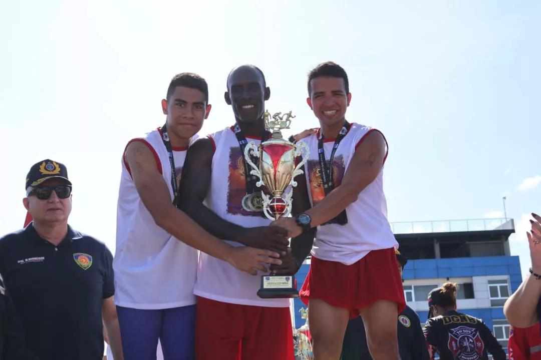 Acuatlón Bomberil 2025: Bomberos de Trujillo Ganaron Competencia Nacional en Puerto Cabello
