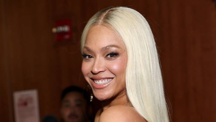 Beyoncé’s Father Addresses Her Music Being Stolen