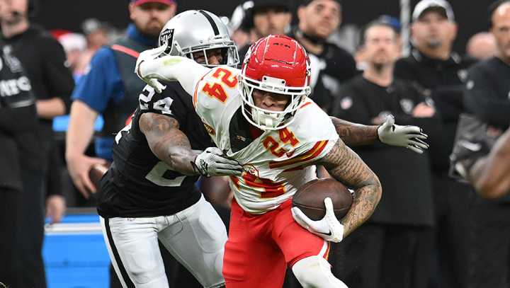 NFC West Check-In: 49ers trade for WR from Chiefs