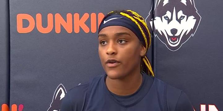 Aaliyah Edwards traded to the Connecticut Sun