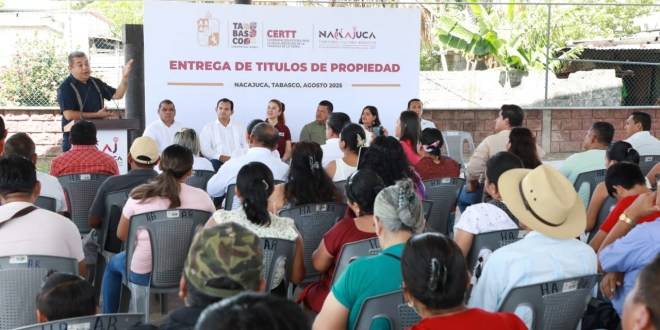Entrega la CERTT títulos de propiedad en Nacajuca