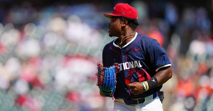 Dodgers minors: Nick Nastrini wild, Zyhir Hope slumping