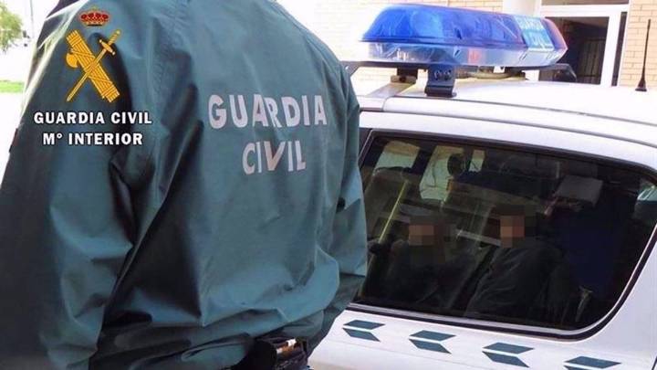 Pillados ‘infraganti’ cuando se disponían a robar en un bar de Castilla