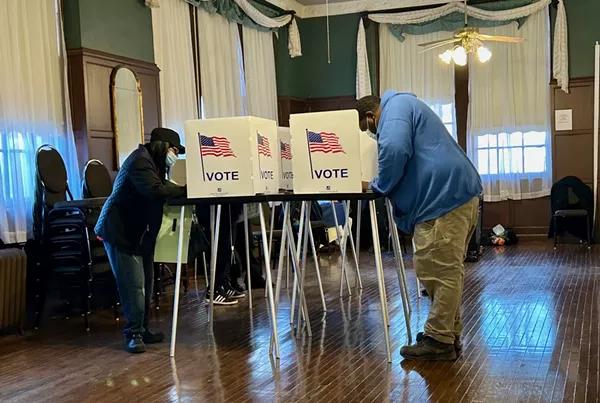 Activist accuses Detroit city clerk of breaking early voting law ahead of Tuesday’s election
