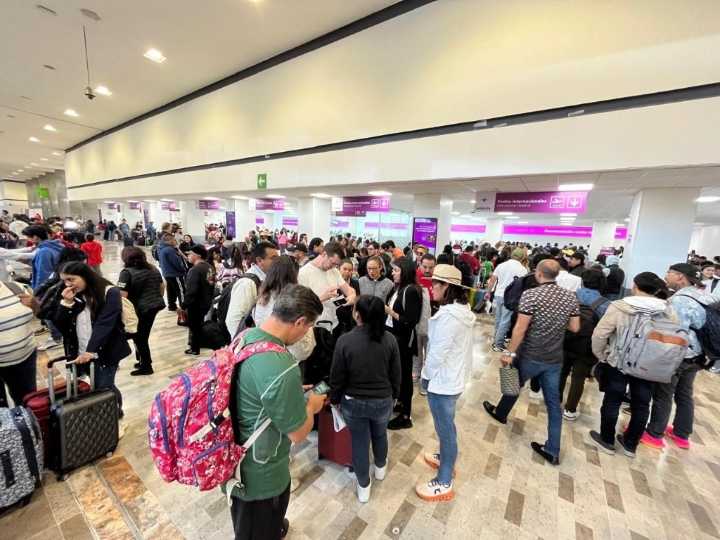 Profeco explica los derechos de pasajeros ante retrasos y cancelaciones aéreas