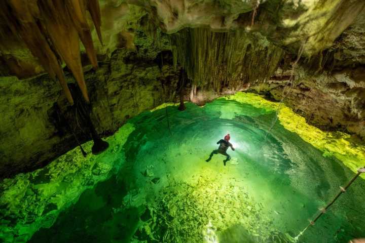 Cenotes de la Península de Yucatán en riesgo, publica National Geographic