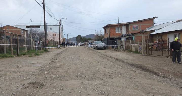 Investigan el presunto homicidio de un hombre en un barrio de Bariloche