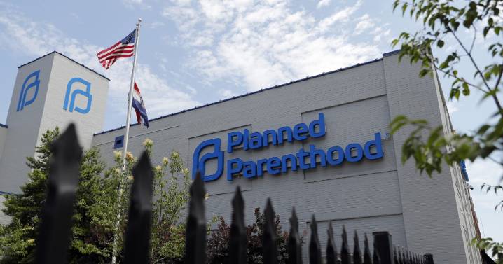 Colorado House approves bill to restore state Medicaid funding for Planned Parenthood
