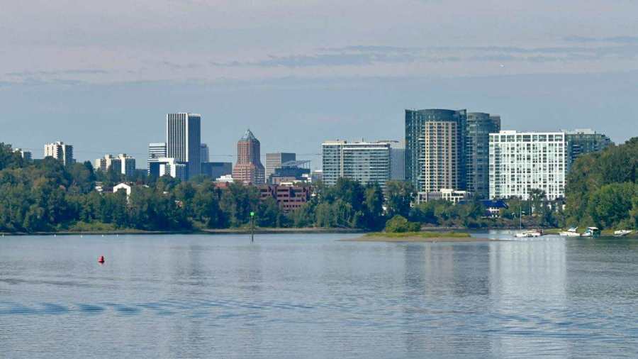 August set to end warm and dry in Portland