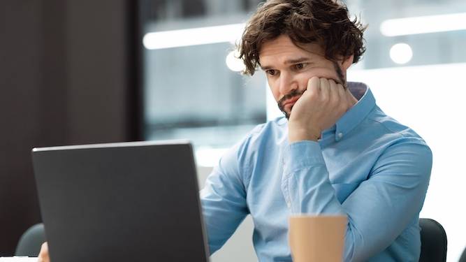 Men losing interest in breasts