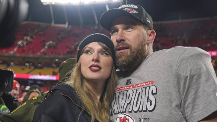 Taylor Swift and Travis Kelce are engaged