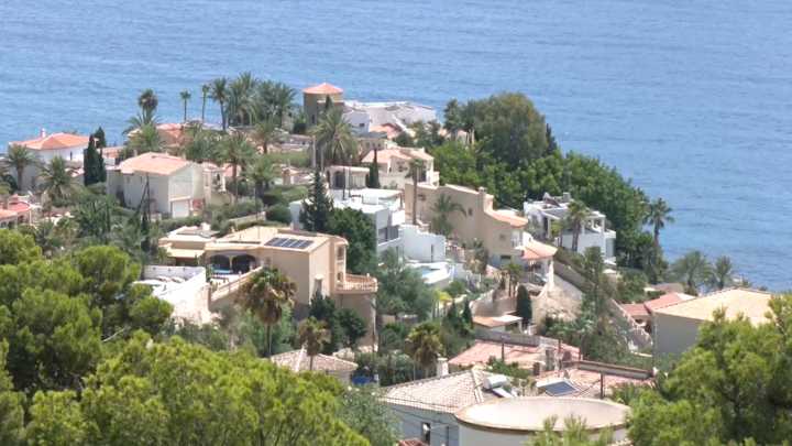 Los extranjeros ya compran más viviendas que los españoles en algunos municipios de Alicante