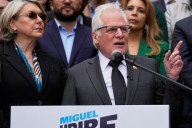 VIDEO | Padre de Miguel Uribe Turbay lanza precandidatura presidencial #27Ago