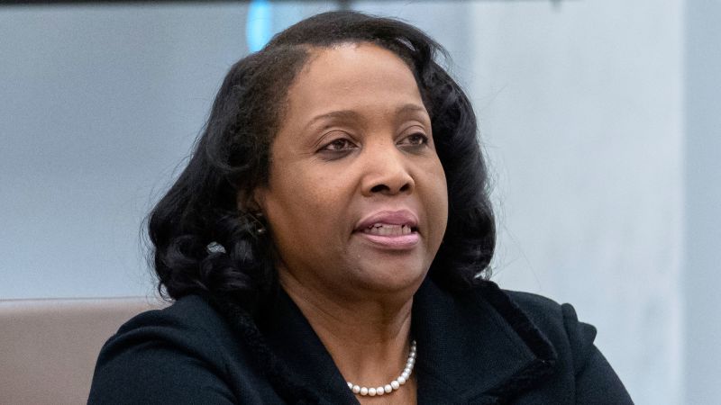 Hearing in Fed Governor Lisa Cook’s challenge to firing ends without a ruling after two hours of arguments