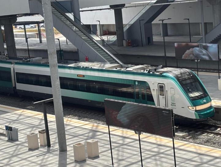 Tren Maya entre pérdidas y descarrilamientos…