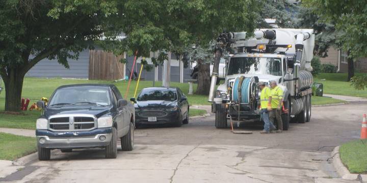 Water main break affects 9 homes in Sioux City’s Morningside neighborhood