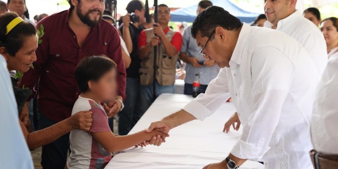 Con Jornadas de Atención en Territorio, Javier May puso fin a 45 años de espera de pobladores de San Juan el Alto en Jalapa, para ser escuchados por un Gobernador