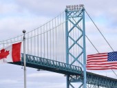 Canadian road trips to U.S. plunge for seventh straight month