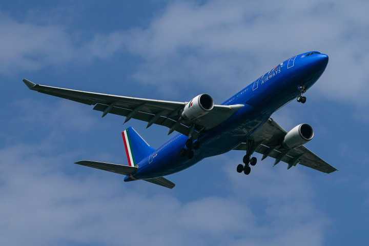 An ITA Airways A330 Is Flying Around Without A Wing Tip