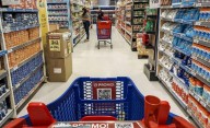 Las pruebas de la crisis se acumulan: el consumo de bienes y servicios cayó en julio