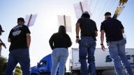 Why are Airgas workers picketing? What to know about Teamsters strike, lawsuit